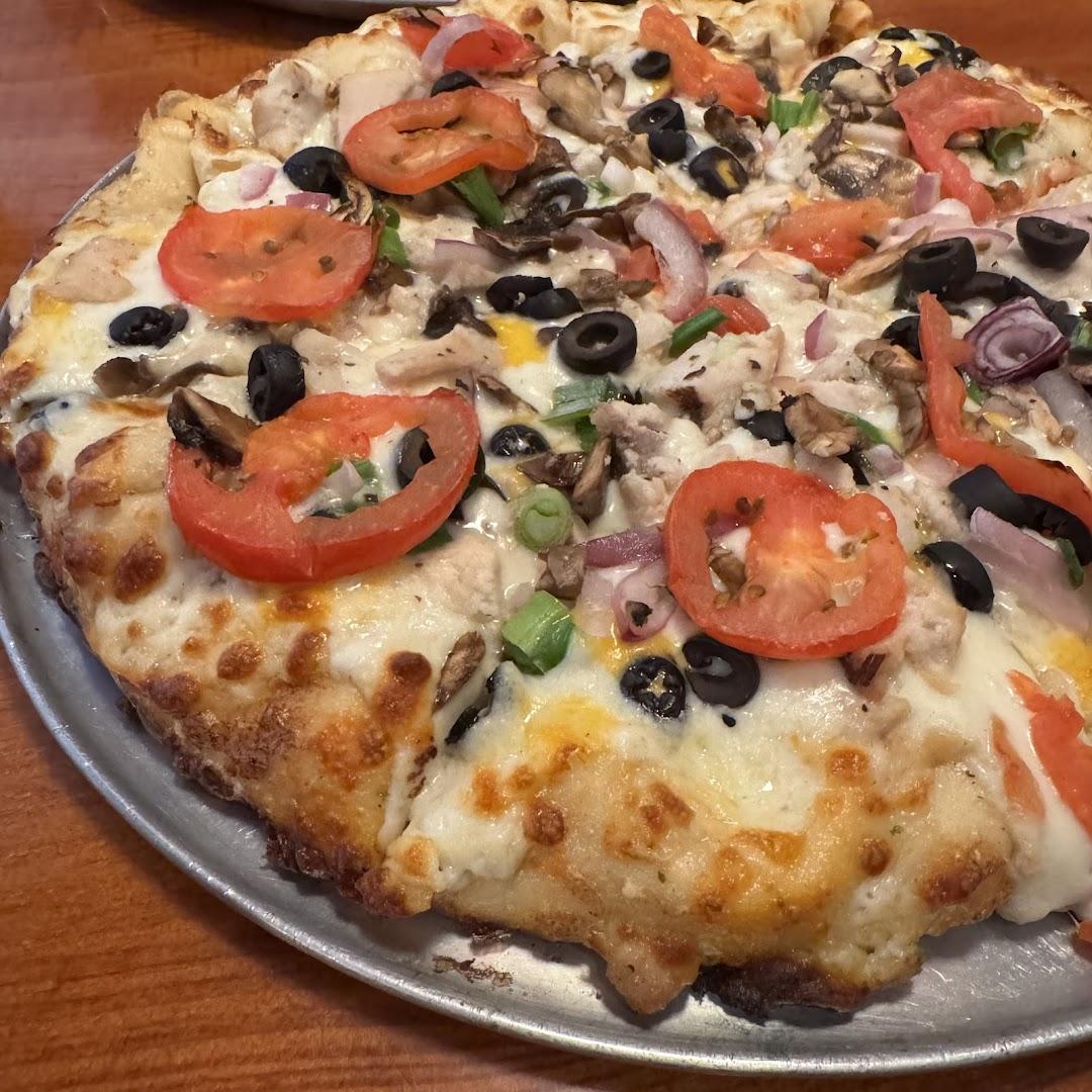 Bear Mountain Pizza